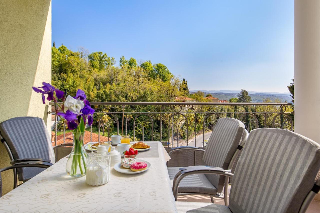 Light Summer Apartment With A Swimming Pool Opatija Zewnętrze zdjęcie